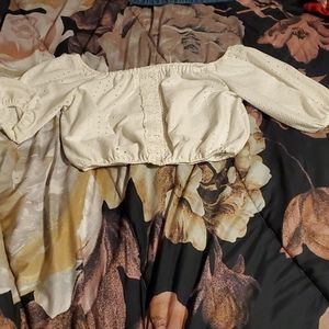 Cute white crop top Blouse used